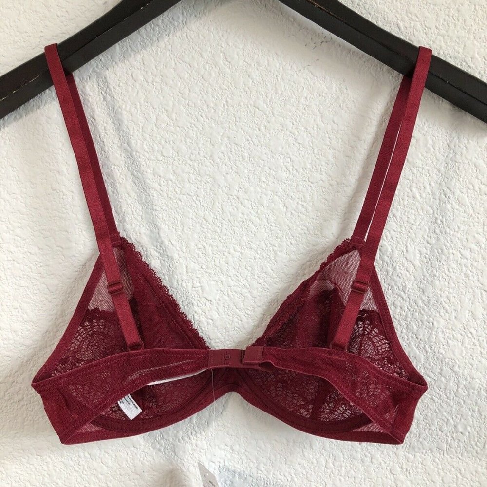 NEW! FREE PEOPLE INTIMATELY triangle underwire berry wine red lacie lace bra - Picture 6 of 6